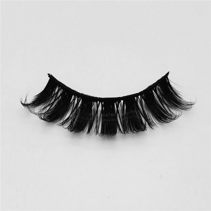 15mm CRINITUS D Curl Wispy Russian Lashes