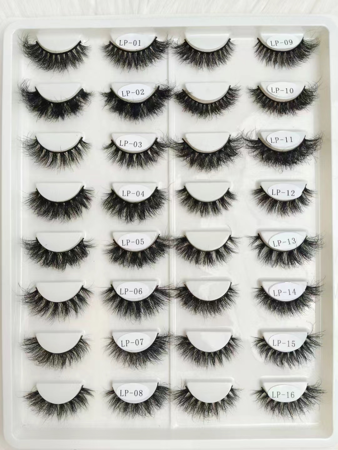 Elevate Cotidianam Tuam vide cum Electione nostra High-Quality Lashes: Ex Naturali ad Dramaticam
